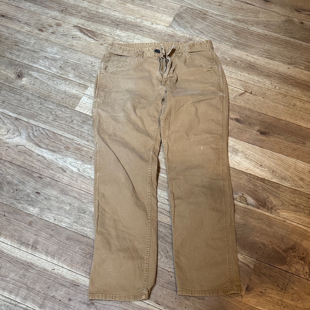 Men's Ridgecut Tan Pants.